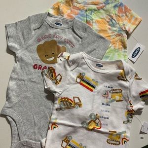 Baby Boy Bodysuits 💚2 for 20💚